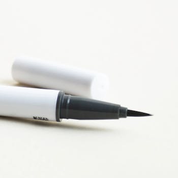 Sensitive Skin Microbrow Tint Serum Pen